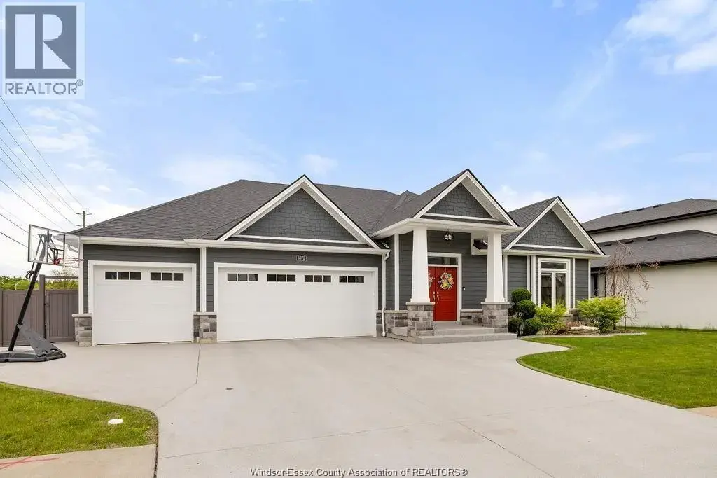 6072 Silver Maple, LaSalle